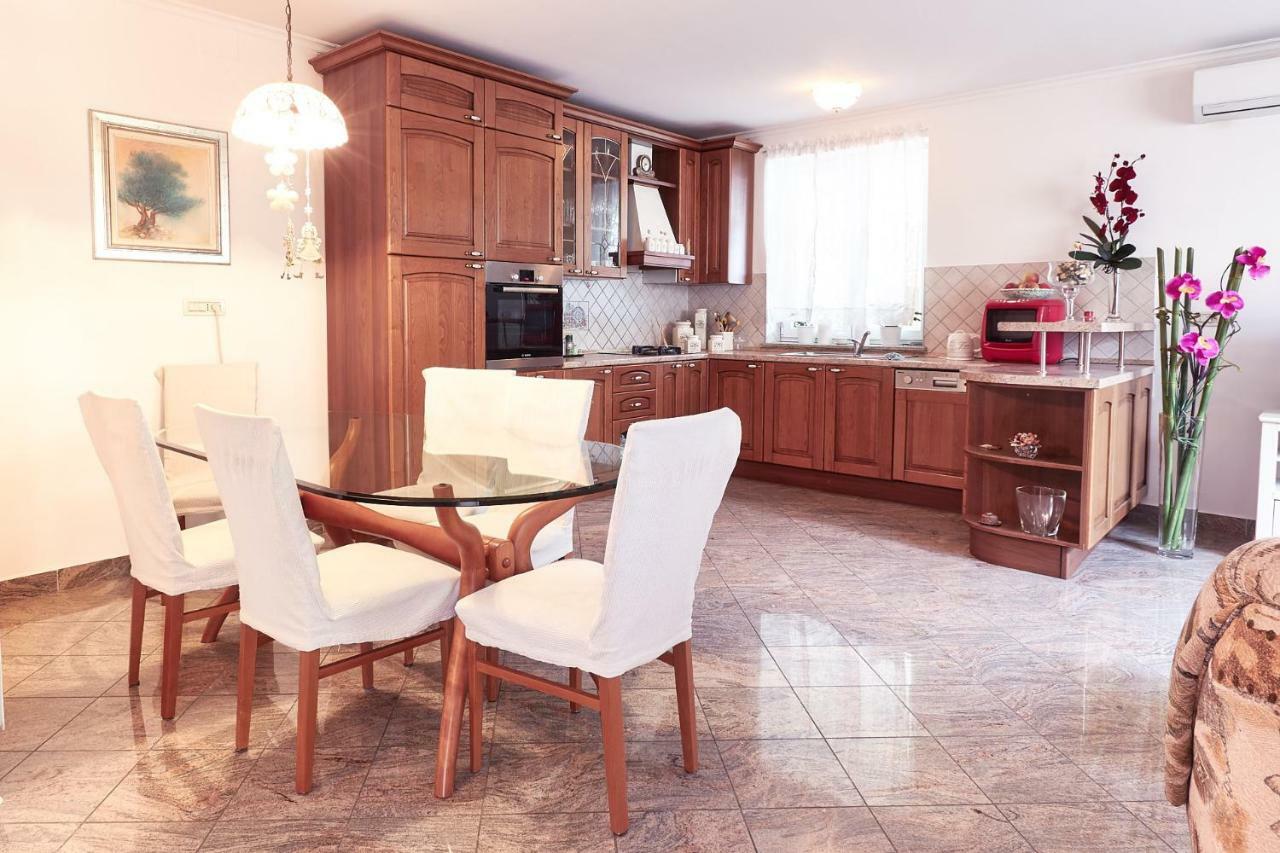 Apartment Casa Подстрана Екстериор снимка