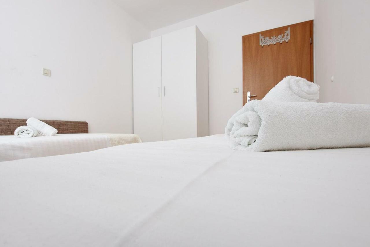 Apartment Casa Подстрана Екстериор снимка